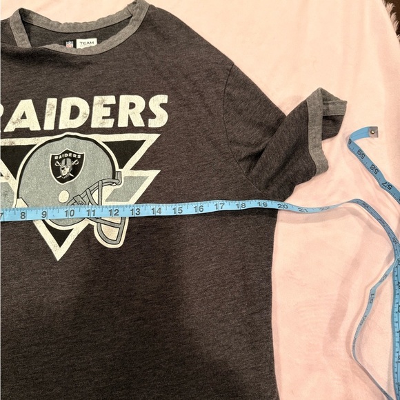 NFL LV Raiders Team Apparel Gray Shirt - Picture 4 of 5